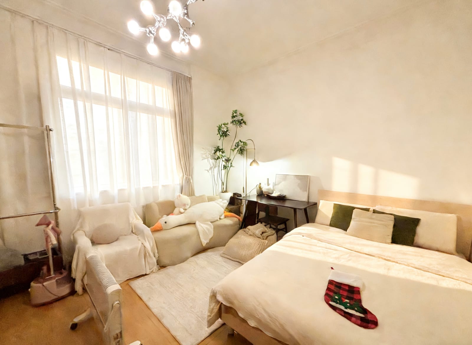Huaihai Road · Xintiandi · Entire 1-bedroom