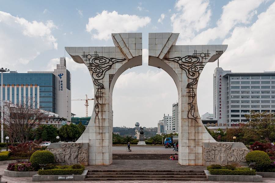 How to Reach Dali and Travel Around Erhai