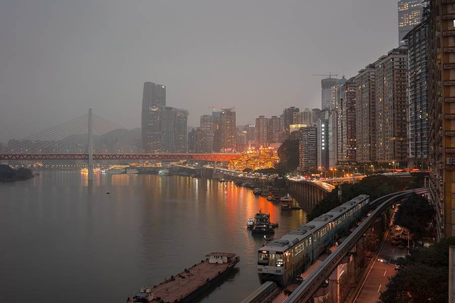 How to Use Chongqing Rail Transit and Navigate Elevation