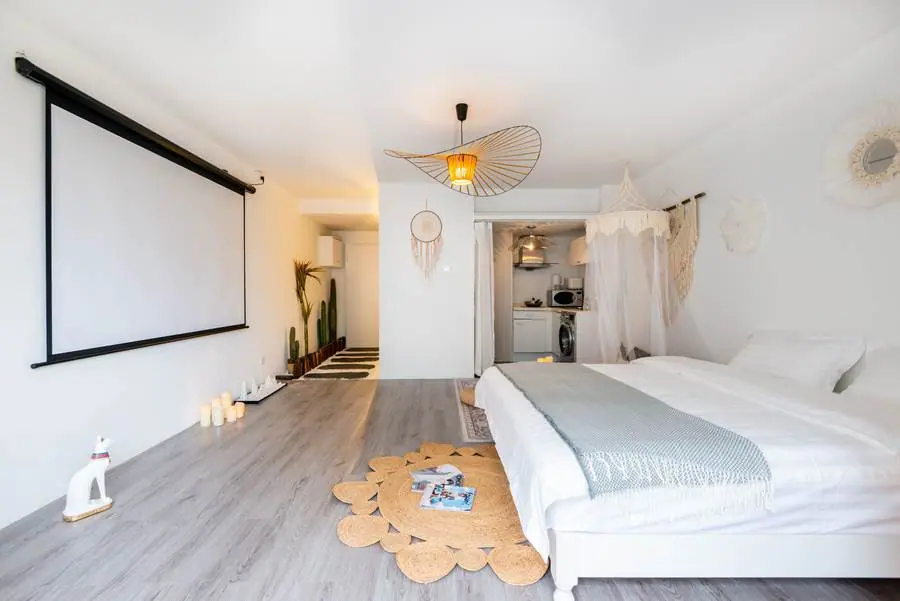 Desert Flower Stay near Sanlitun in Beijing